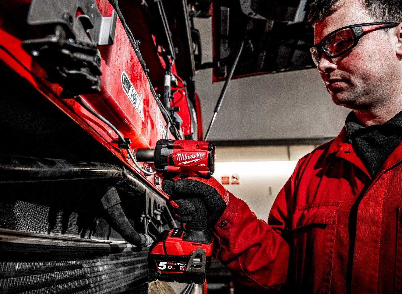 RIPARAZIONE PROFESSIONALE. TRACCIAMENTO COMPLETO.